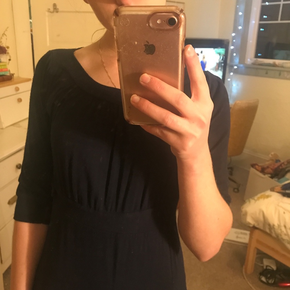 Simple mid-sleeve soft dress - Picture 6 of 6